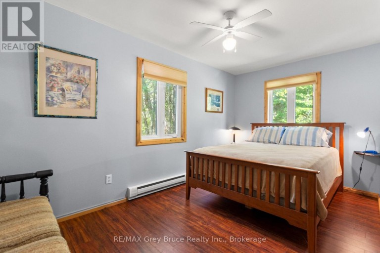 29 HOPE DRIVE, Northern Bruce Peninsula, Ontario, N0H1Z0