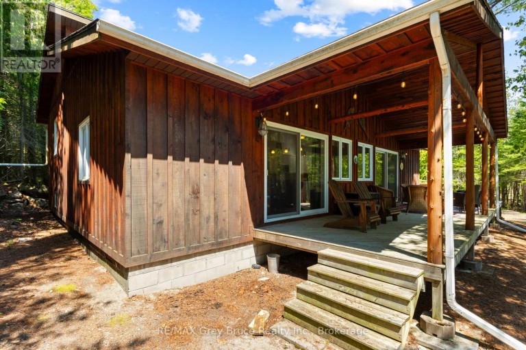 29 HOPE DRIVE, Northern Bruce Peninsula, Ontario, N0H1Z0