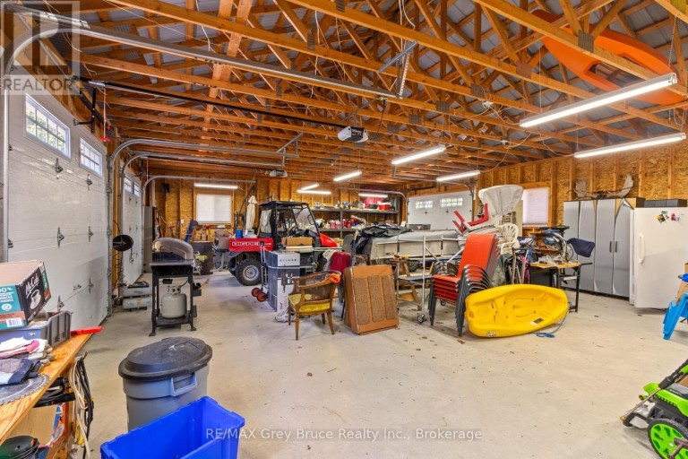29 HOPE DRIVE, Northern Bruce Peninsula, Ontario, N0H1Z0