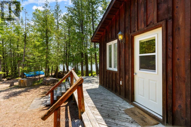 29 HOPE DRIVE, Northern Bruce Peninsula, Ontario, N0H1Z0