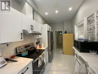 202 - 206 CARLTON STREET Toronto (Cabbagetown-South St. James Town) Ontario photo 3
