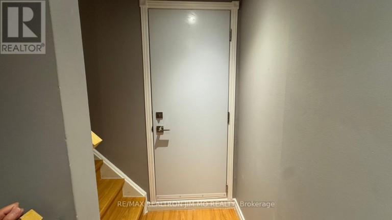 BASEMENT - 50 REGINALD CRESCENT, Markham (Markham Village), Ontario, L3P3T7
