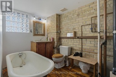 100ANNEX - 25 MORROW AVENUE Toronto (Roncesvalles) Ontario photo 12