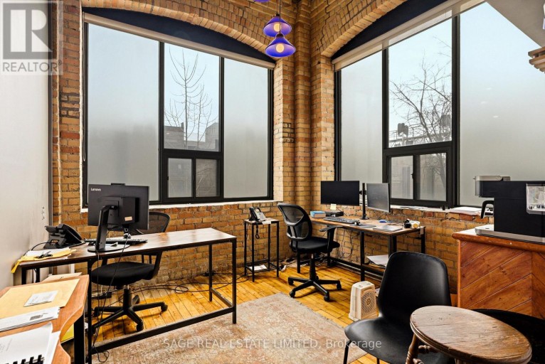 100ANNEX - 25 MORROW AVENUE, Toronto (Roncesvalles), Ontario, M6R2H9