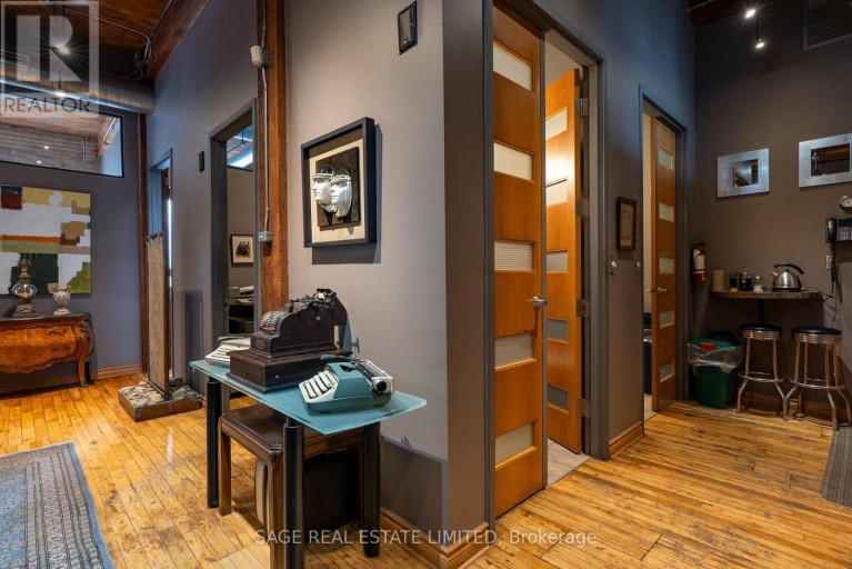 100ANNEX - 25 MORROW AVENUE, Toronto (Roncesvalles), Ontario, M6R2H9
