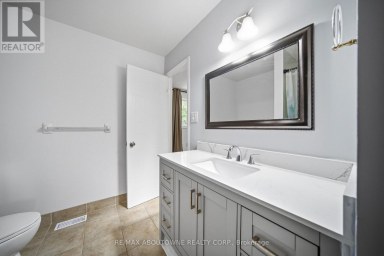 UPPER - 146 BANKSIDE DRIVE N Kitchener Ontario photo 22