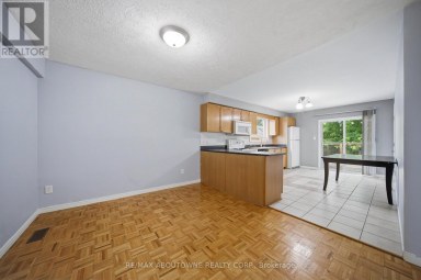 UPPER - 146 BANKSIDE DRIVE N Kitchener Ontario photo 7
