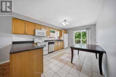 UPPER - 146 BANKSIDE DRIVE N Kitchener Ontario photo 8