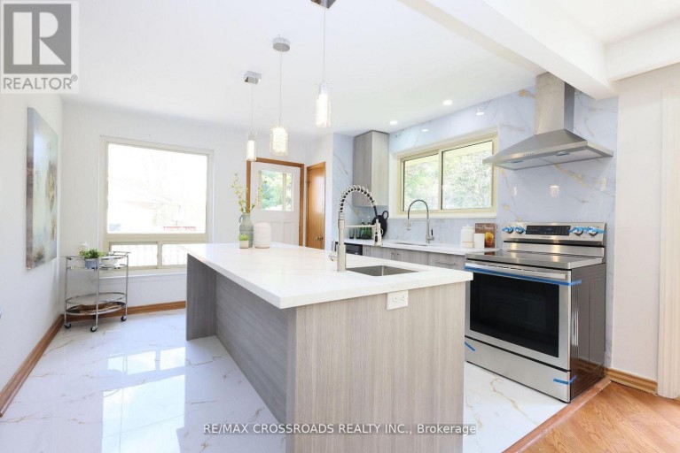 83 PEGASUS TRAIL, Toronto (Woburn), Ontario, M1G3N8
