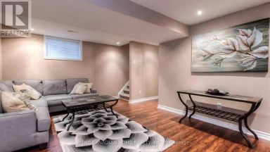 85 - 105 PINNACLE DRIVE Kitchener Ontario photo 2