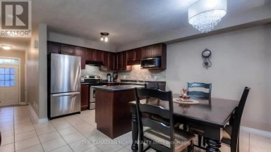 85 - 105 PINNACLE DRIVE Kitchener Ontario photo 5