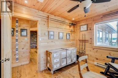 4 263 C (LANGHORN) ISLAND Carling Ontario photo 18