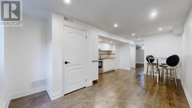 UNIT 2 - 1661 MOUNT ALBERT ROAD East Gwillimbury (Sharon) Ontario photo 7