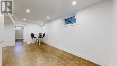 UNIT 2 - 1661 MOUNT ALBERT ROAD East Gwillimbury (Sharon) Ontario photo 8