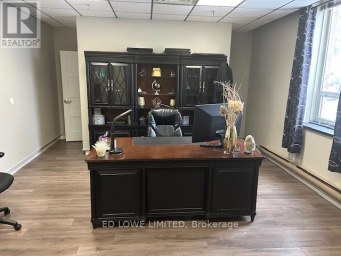97 - 164 INNISFIL STREET Barrie (400 North) Ontario photo 2