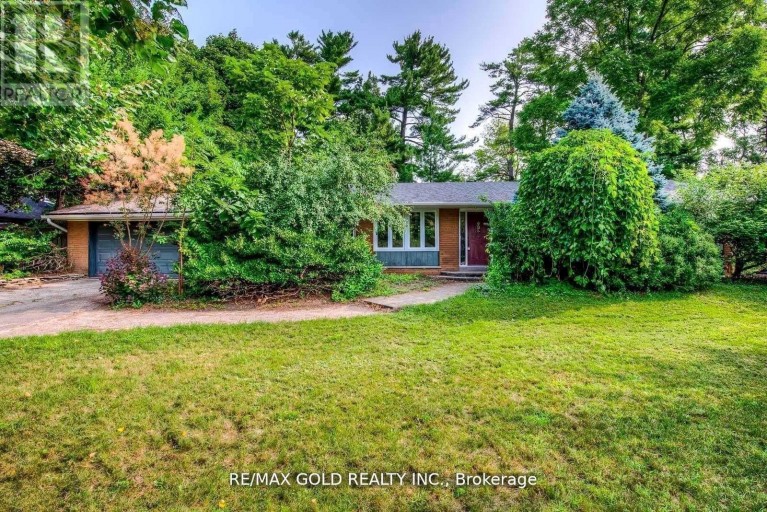 275 EASTCOURT ROAD, Oakville (FD Ford), Ontario, L6J4Y5