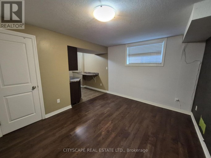 50 - 112 NORTH CENTRE ROAD, London North (North B), Ontario, N5X0G9