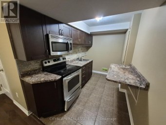 50 - 112 NORTH CENTRE ROAD London North (North B) Ontario photo 24
