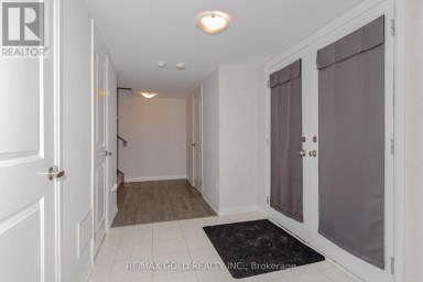 1007 - 585 COLBORNE STREET Brantford Ontario photo 10