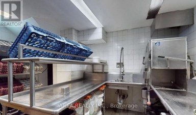 LOWER - 2472 YONGE STREET Toronto (Yonge-Eglinton) Ontario photo 5