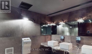 LOWER - 2472 YONGE STREET Toronto (Yonge-Eglinton) Ontario photo 7