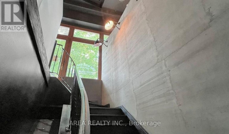 LOWER - 2472 YONGE STREET, Toronto (Yonge-Eglinton), Ontario, M4P2H5