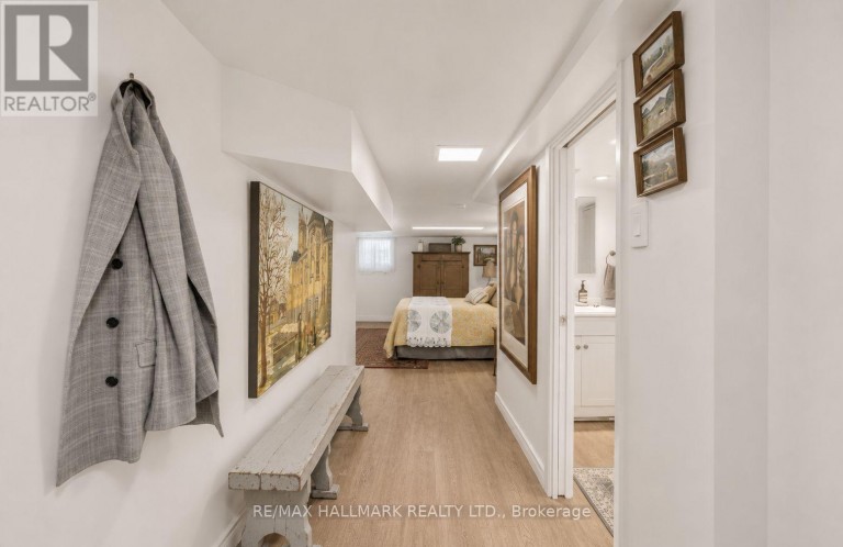 LOWER - 43 STANHOPE AVENUE, Toronto (Broadview North), Ontario, M4K3N4
