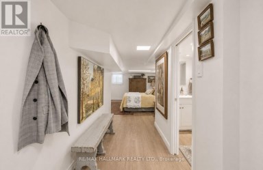 LOWER - 43 STANHOPE AVENUE Toronto (Broadview North) Ontario photo 1