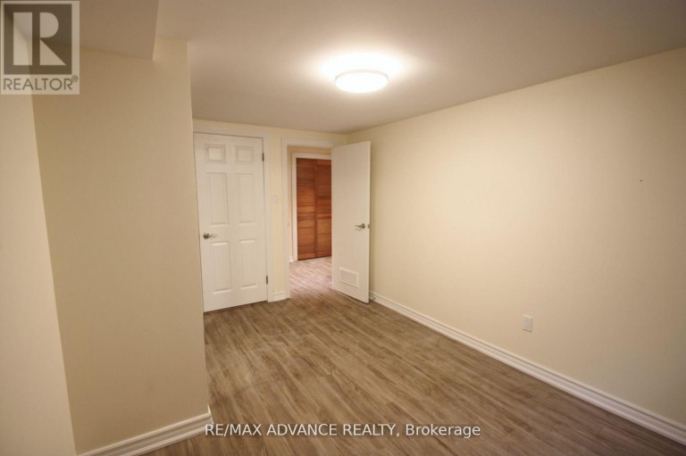 LOWER - 33 CARLUKE CRESCENT, Toronto (St. Andrew-Windfields), Ontario, M2L2H7