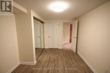 LOWER - 33 CARLUKE CRESCENT Toronto (St. Andrew-Windfields) Ontario photo 15