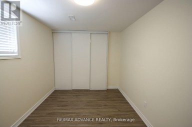 LOWER - 33 CARLUKE CRESCENT Toronto (St. Andrew-Windfields) Ontario photo 24