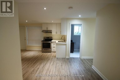LOWER - 33 CARLUKE CRESCENT Toronto (St. Andrew-Windfields) Ontario photo 3