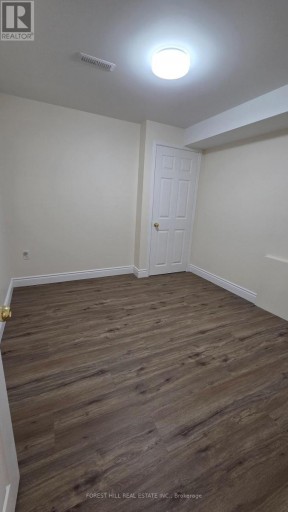 957 SONOMA COURT, Mississauga (East Credit), Ontario, L5V2P4
