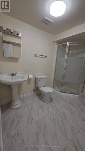957 SONOMA COURT, Mississauga (East Credit), Ontario, L5V2P4