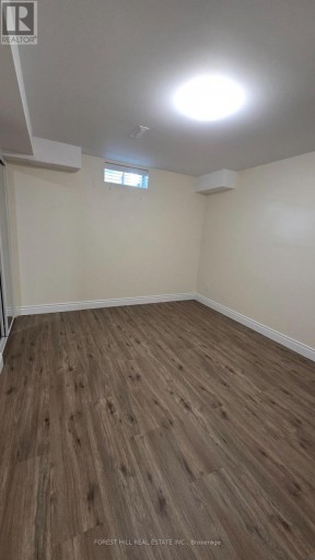 957 SONOMA COURT, Mississauga (East Credit), Ontario, L5V2P4