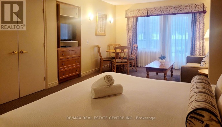 2120 - 90 HIGHLAND DRIVE, Oro-Medonte (Horseshoe Valley), Ontario, L0L2L0
