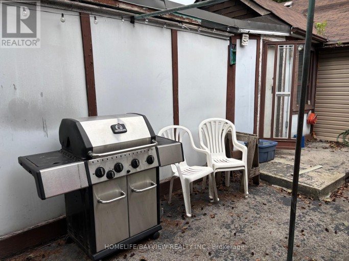326 RHODES AVENUE E, Toronto (Greenwood-Coxwell), Ontario, M4L3A3