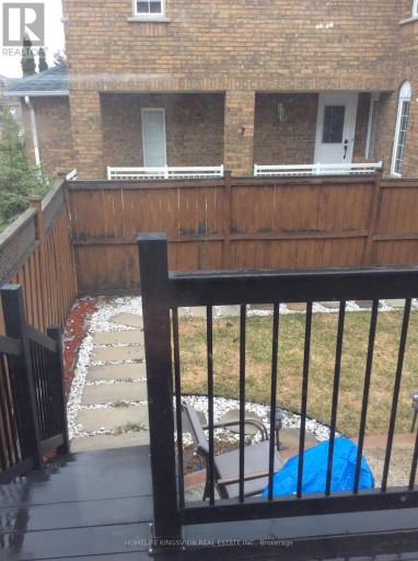 30 CONDOTTI DRIVE, Vaughan (West Woodbridge), Ontario, L4H2C8