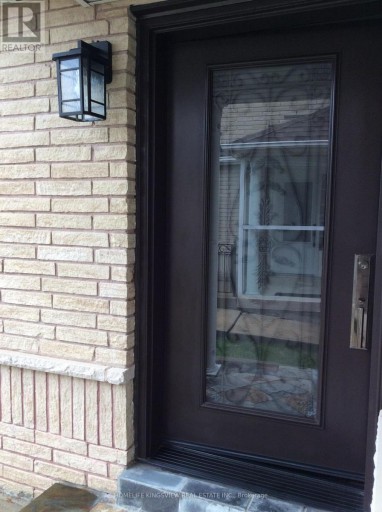 30 CONDOTTI DRIVE, Vaughan (West Woodbridge), Ontario, L4H2C8