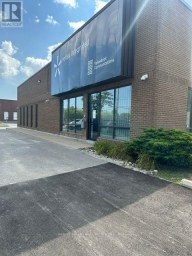 64 BAKERSFIELD STREET Toronto (York University Heights) Ontario photo 1