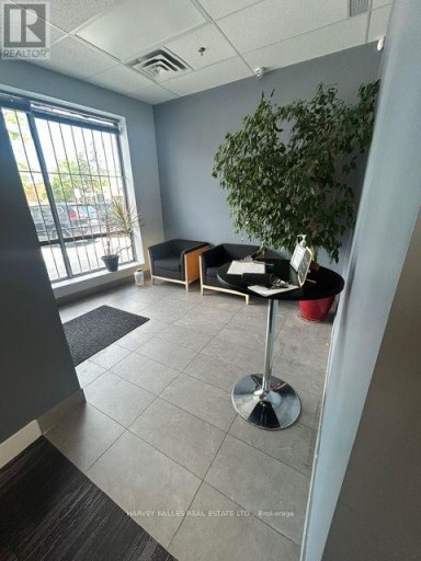 64 BAKERSFIELD STREET, Toronto (York University Heights), Ontario, M3J2W7