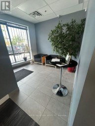 64 BAKERSFIELD STREET Toronto (York University Heights) Ontario photo 5