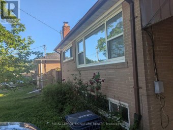 6 HEATHERGLEN ROAD Toronto (West Humber-Clairville) Ontario photo 1
