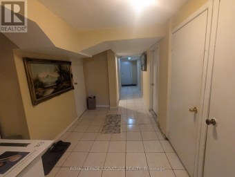 6 HEATHERGLEN ROAD Toronto (West Humber-Clairville) Ontario photo 14