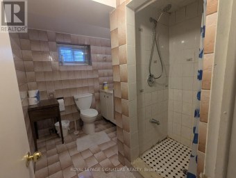 6 HEATHERGLEN ROAD Toronto (West Humber-Clairville) Ontario photo 9