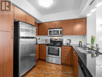 1601 - 15 LEGION ROAD Toronto (Mimico) Ontario photo 13