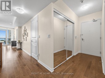 1601 - 15 LEGION ROAD Toronto (Mimico) Ontario photo 2