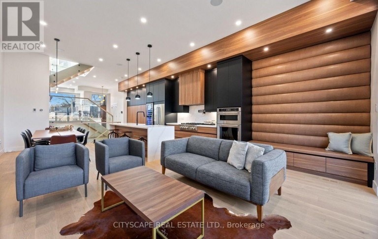 2B HOLMSTEAD AVENUE, Toronto (O'Connor-Parkview), Ontario, M4B1T1