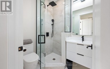 2B HOLMSTEAD AVENUE Toronto (O'Connor-Parkview) Ontario photo 37
