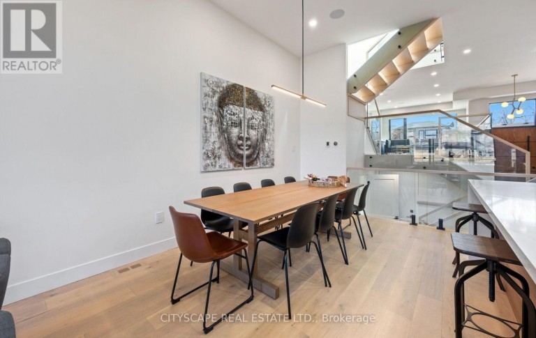 2B HOLMSTEAD AVENUE, Toronto (O'Connor-Parkview), Ontario, M4B1T1
